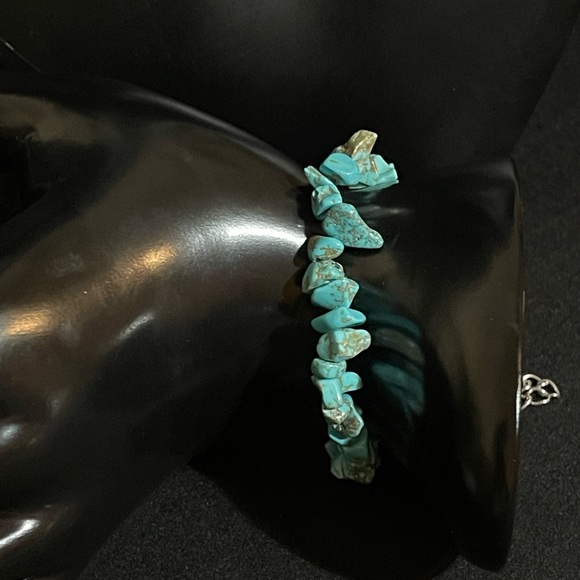 Bracelet And Earrings Set - Green Turquoise Healing Natural Stone - Picture 8 of 10